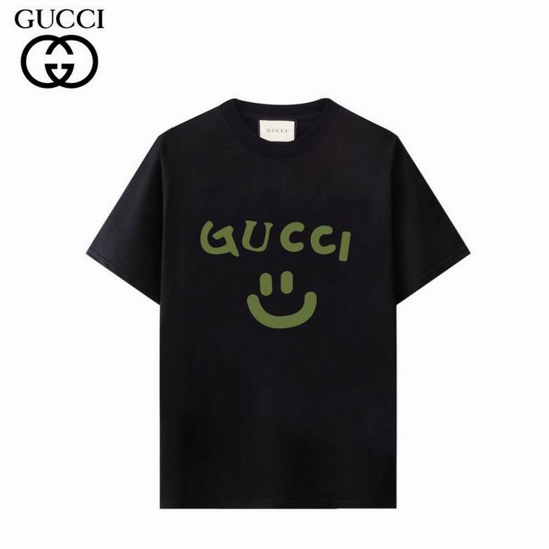 Gucci Men's T-shirts 1832